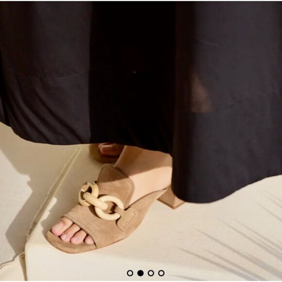 Pedro García Moore Suede Midi Mules Beige 37.5 US 6.5 Luxe Chain Detail Spain - Picture 13 of 14